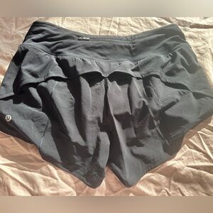 Lululemon Athletica Speed Up MR Short 4” lined shorts